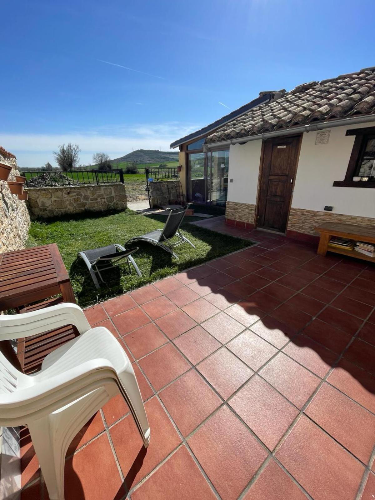 Albergue El Alfar/Pilgrim Hostel Hornillos del Camino Εξωτερικό φωτογραφία